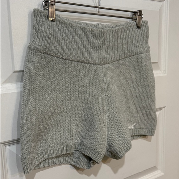 KITH Mica Sweater Knit Shorts - Picture 2 of 6